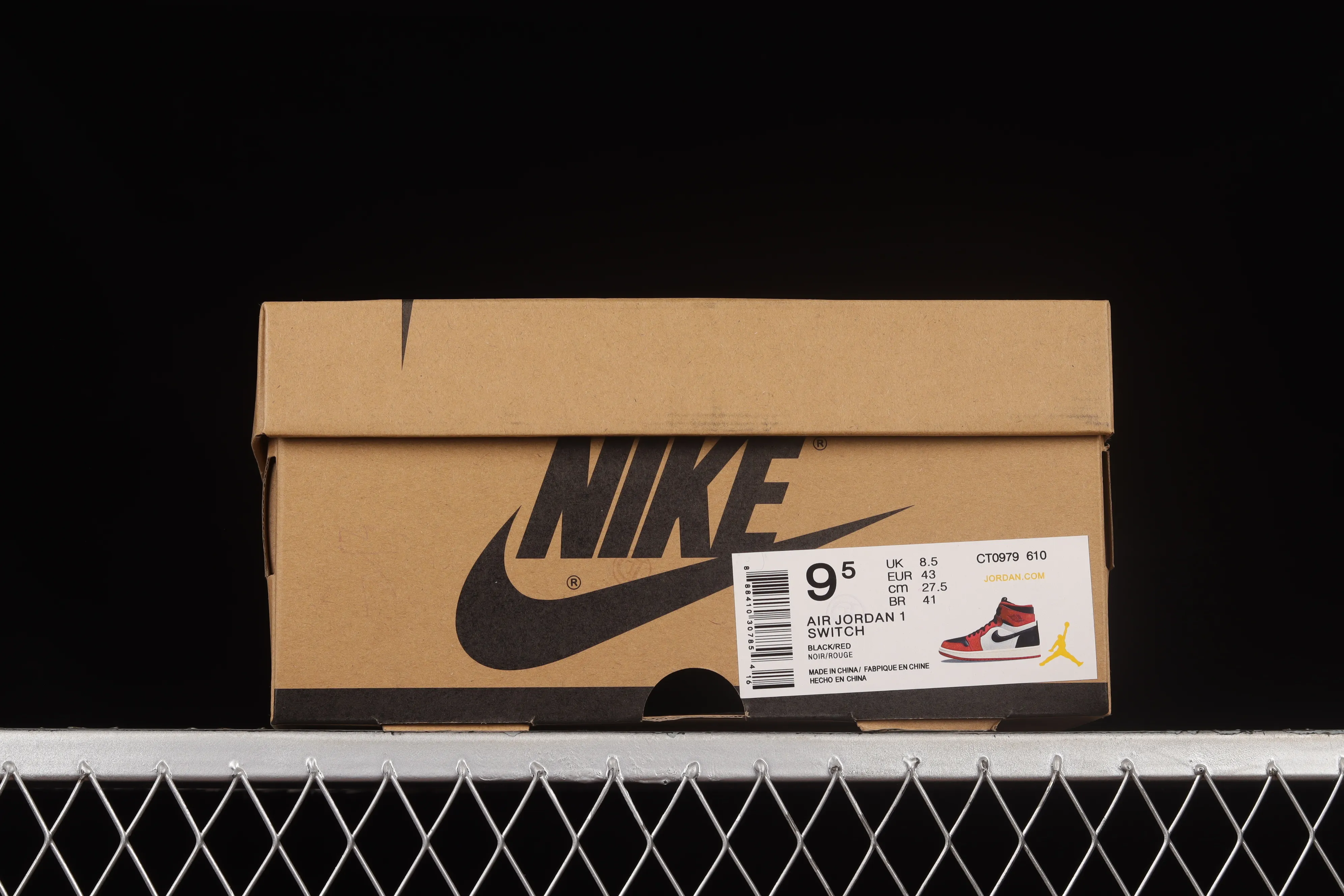 All categories Air Jordan Jordan series basketball shoes Air Jordan 1 High Air Jordan 1 Zoom CMFT AJ1 Joe 1 Chicago white and red color CT0979-610